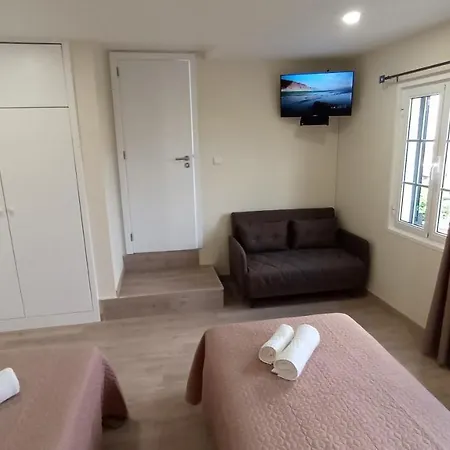 A Toca Santana (Madeira)