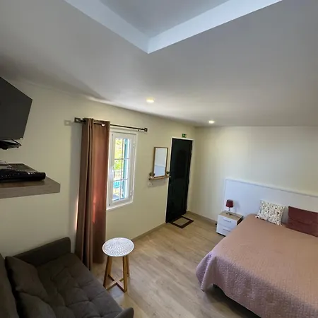 A Toca Santana (Madeira)